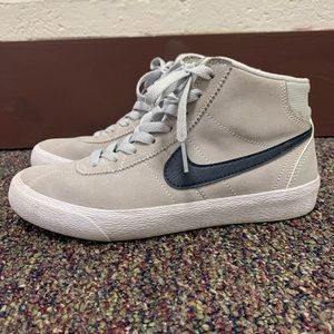 Nike sneaker high tops